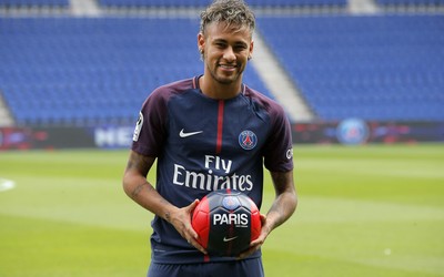 广发电竞快讯-佩德里点球一蹴而就